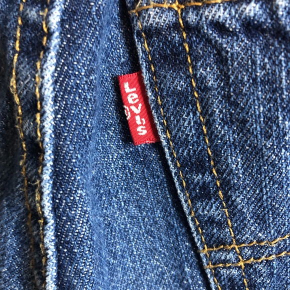 Men’s Levi’s Denim Shorts - Picture 5 of 5